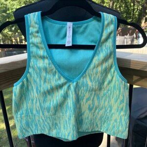 Athleta Aurora Crop Tank athletic workout